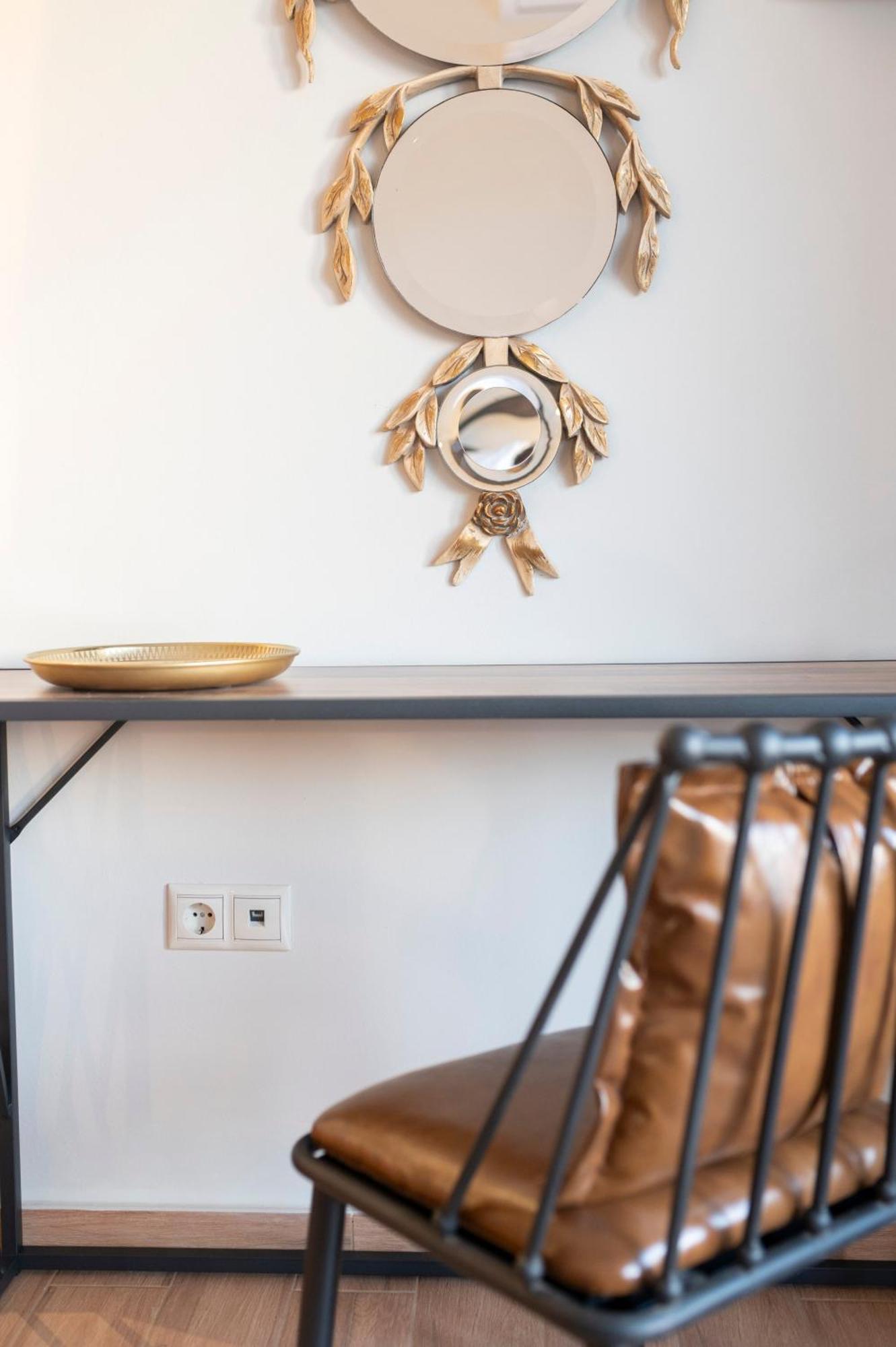 Redvalley Apartment *