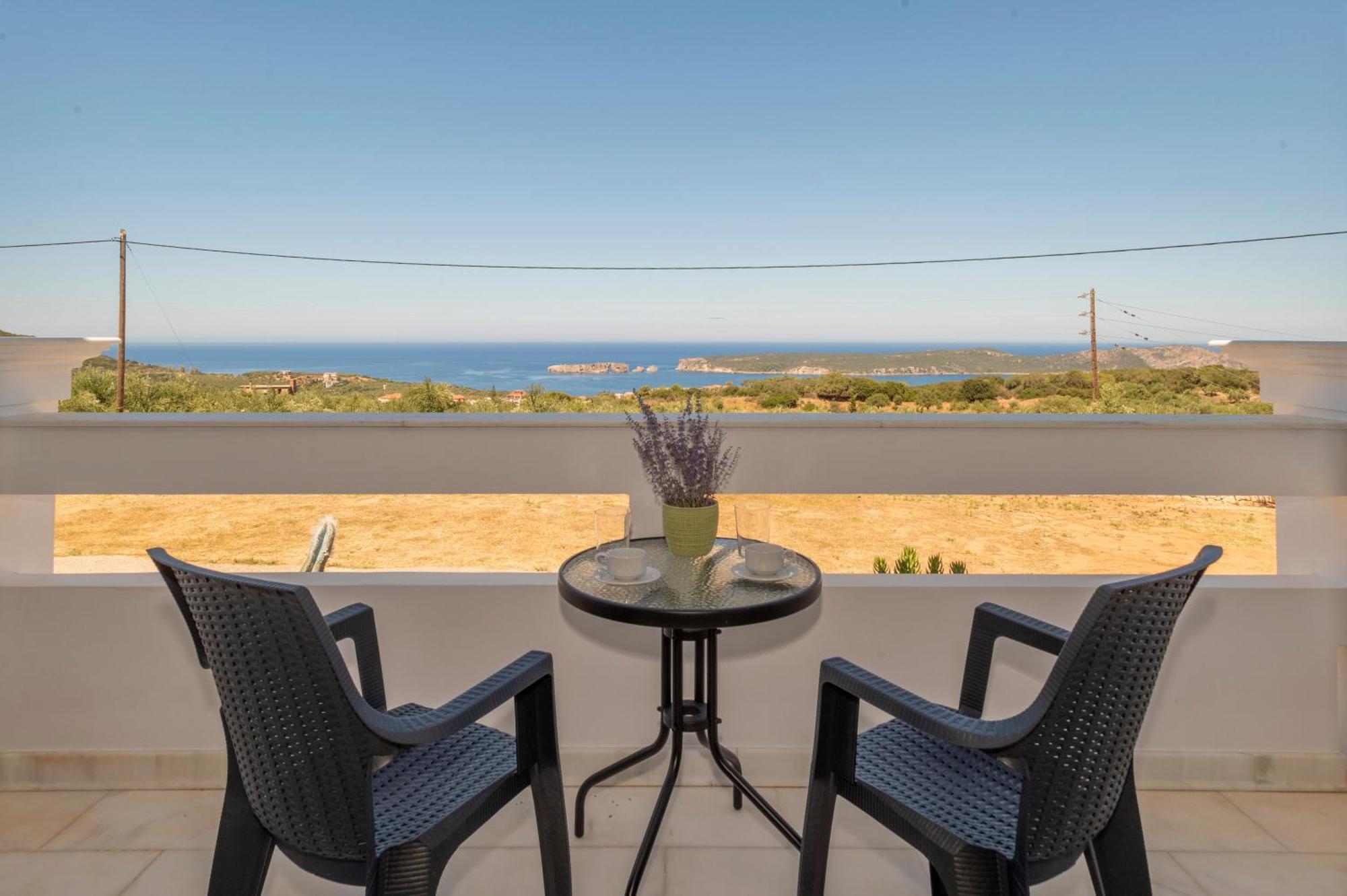 Apartment Redvalley Pylos